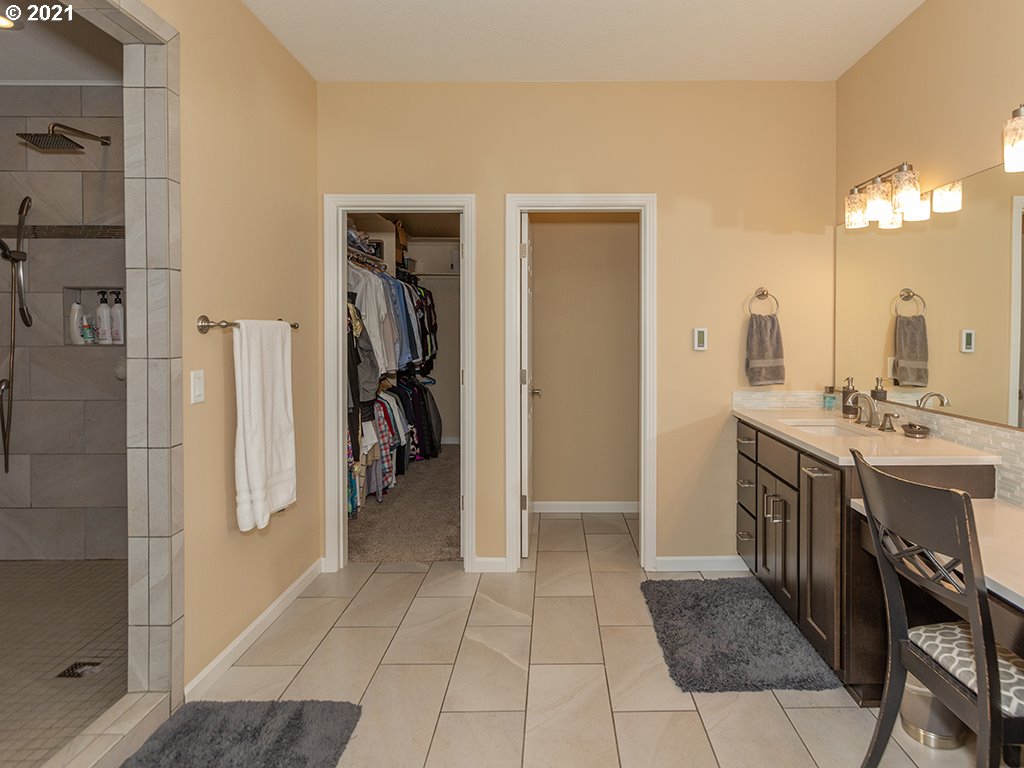 3537 Northwest 18th Circle Camas, WA 98607 - Photo 19 of 32