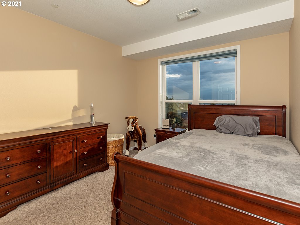 3537 Northwest 18th Circle Camas, WA 98607 - Photo 22 of 32