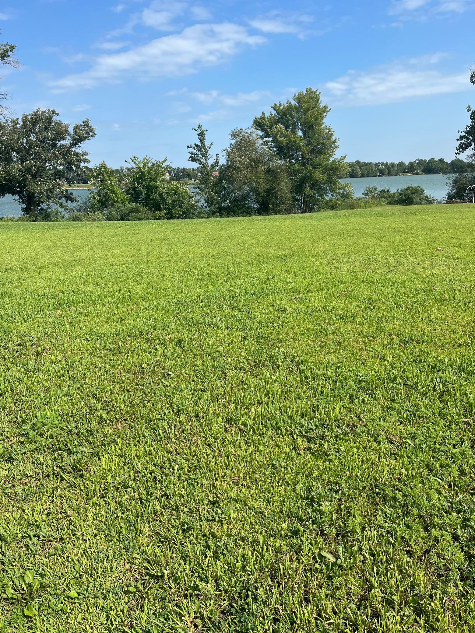 640 Southwest Lake Street Avoca, MN 56114 - Photo 2 of 8