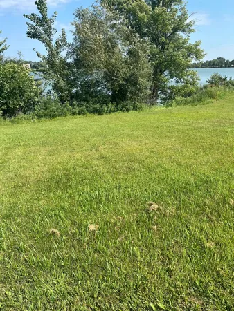 $74,900 | 640 Southwest Lake Street, Avoca, MN 56114