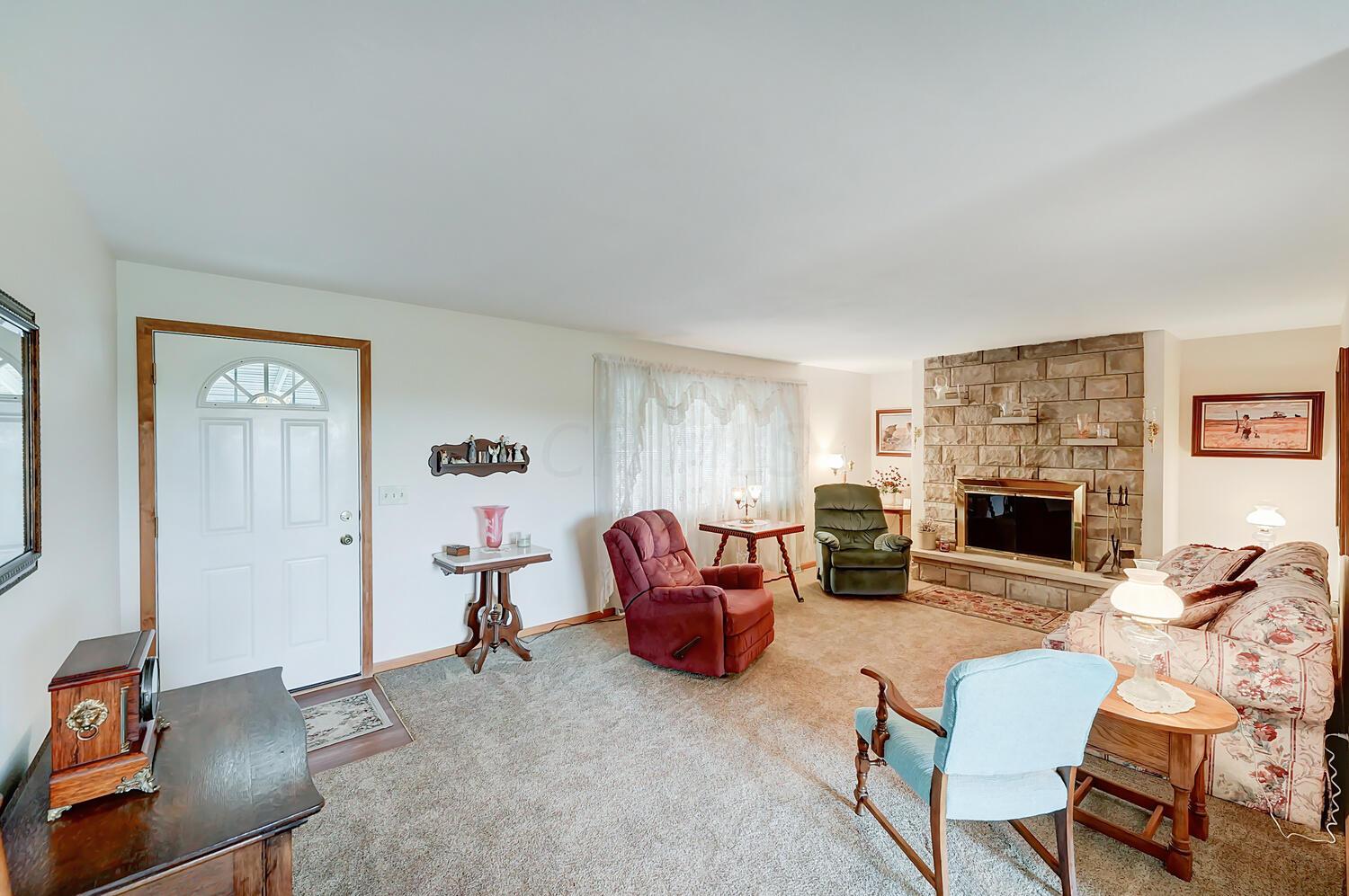 4424 Bosart Road Springfield, OH 45503 - Photo 5 of 37 50044236-005_web