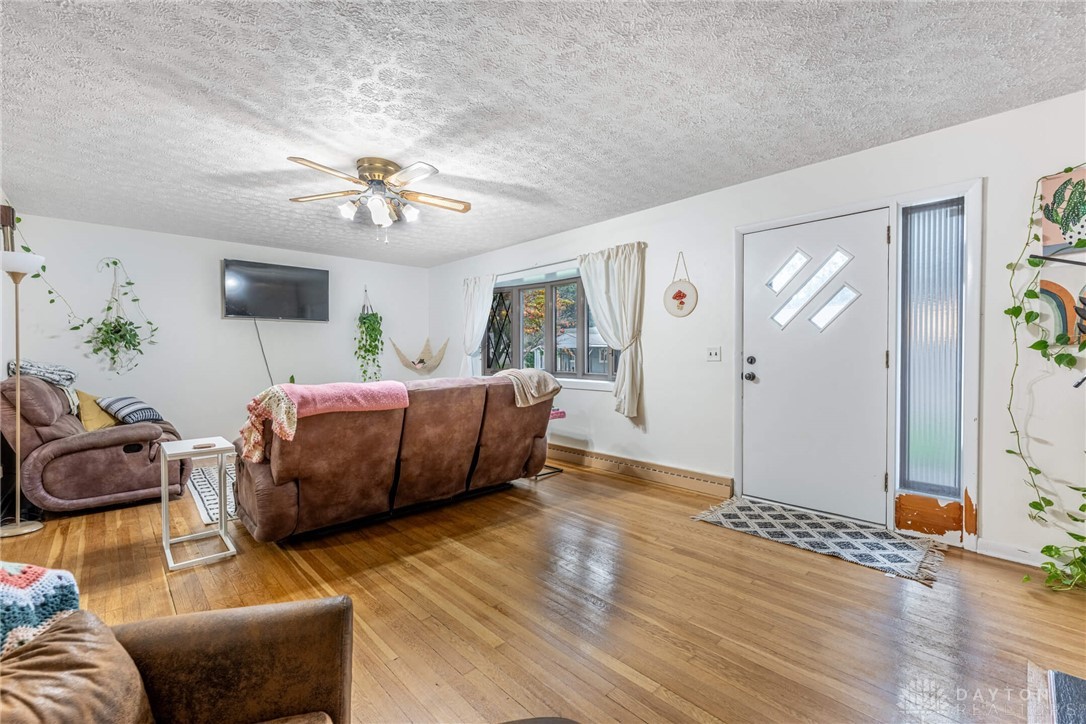 326 Kennedy Road Medway, OH 45341 - Photo 3 of 21 Gallery Image 3