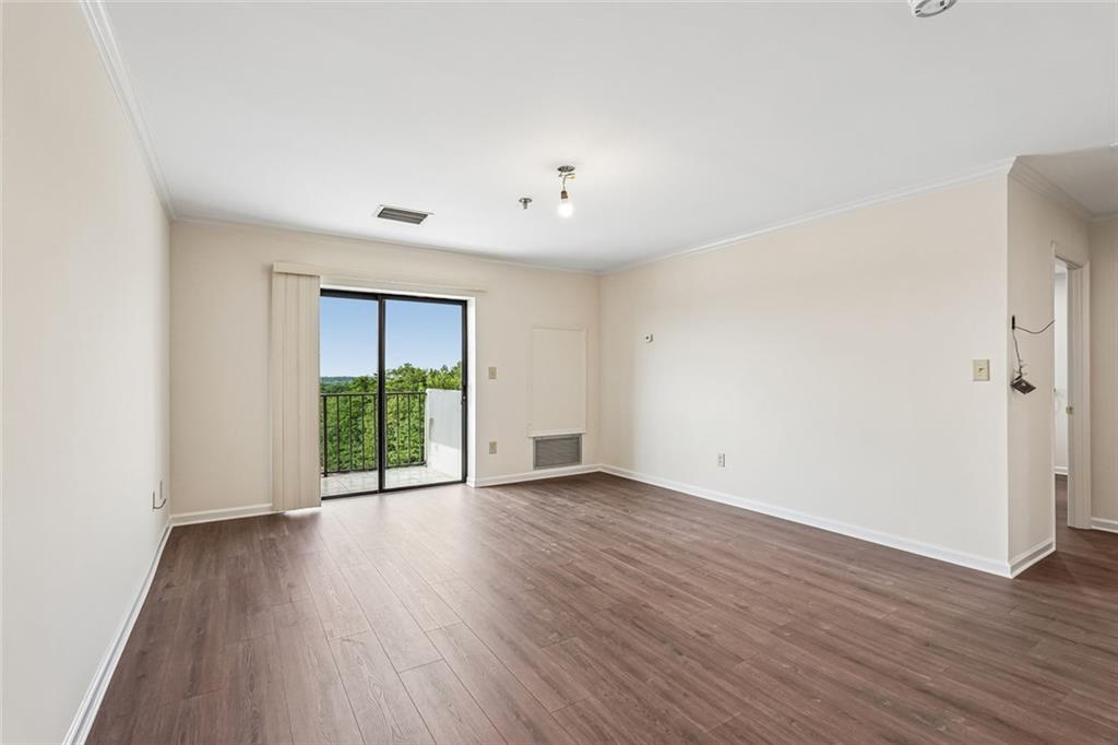 300 Johnson Ferry Road, Unit B601 Atlanta, GA 30328 - Photo 14 of 35 Gallery Image 14
