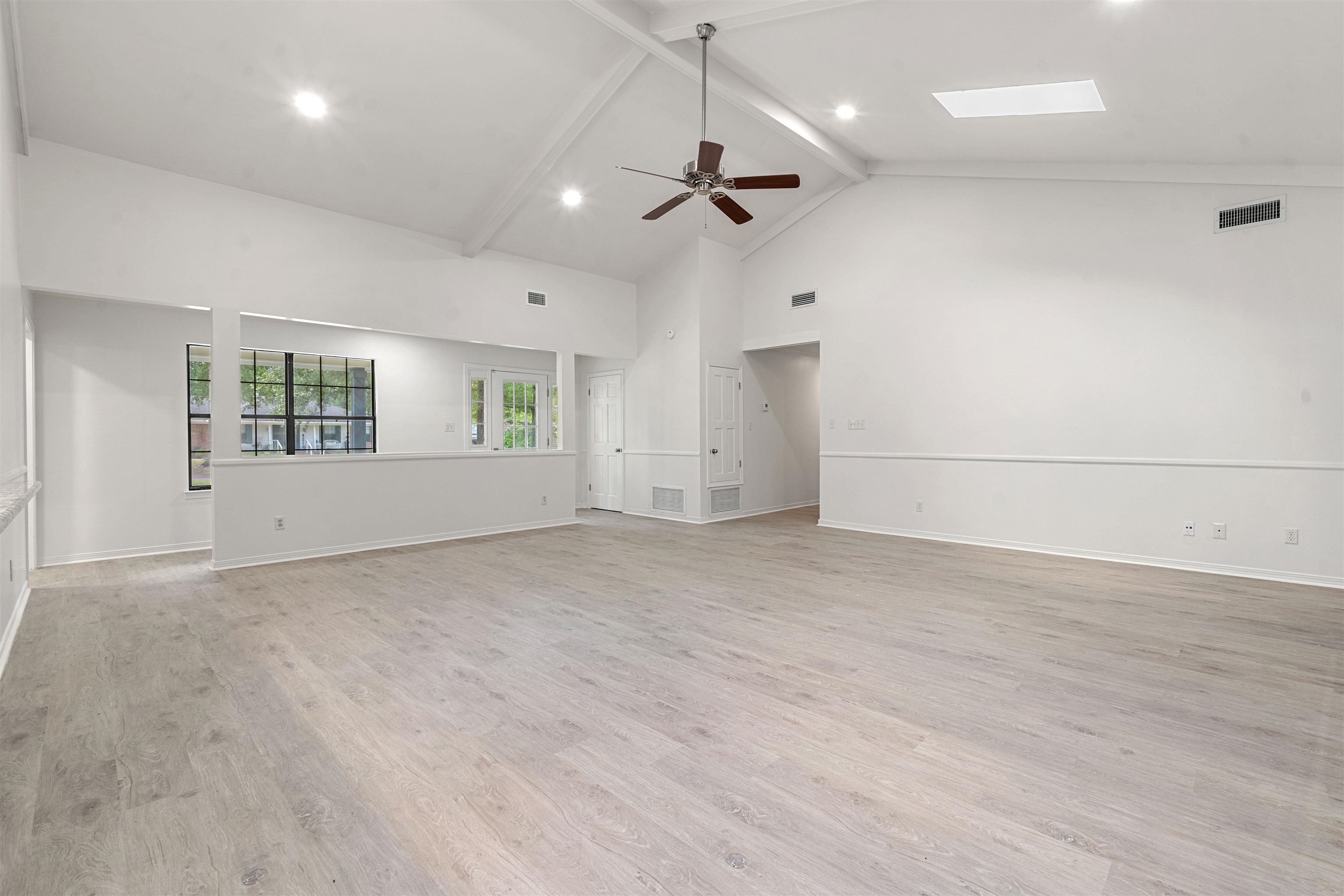 520 Ridgewood Drive Daphne, AL 36526 - Photo 7 of 35
