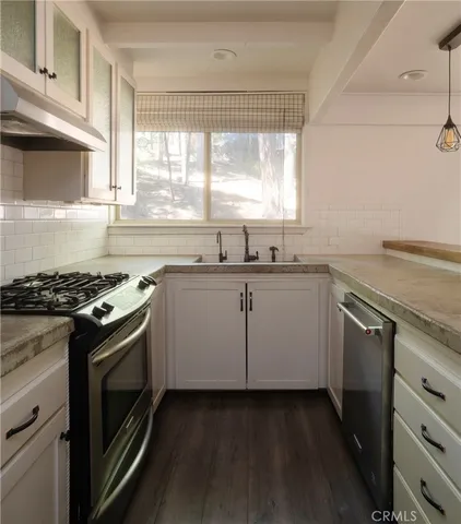 $440,250 | 930 Willow Springs Drive, Twin Peaks, CA 92391