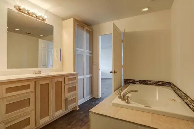 $170,000 | 7715 East County Road 6200, Idalou, TX 79329