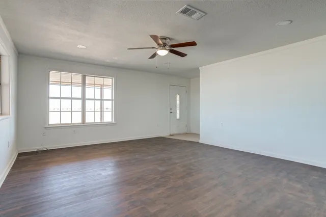 $170,000 | 7715 East County Road 6200, Idalou, TX 79329