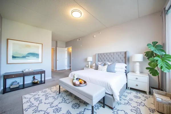 $2,600 | 77 North Wolf Road, Unit 406, Northlake, IL 60164