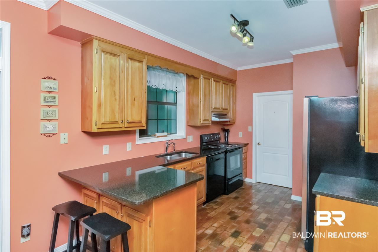 124 Dewitt Circle Daphne, AL 36526 - Photo 15 of 45