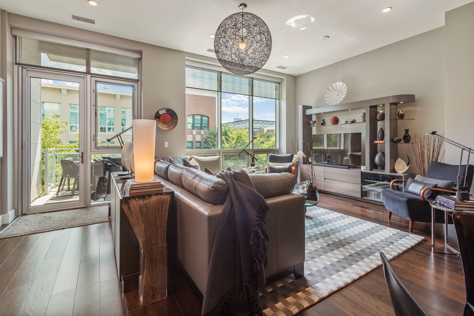 1128 West Adams Street, Unit 3E Chicago, IL 60607 - Photo 4 of 31