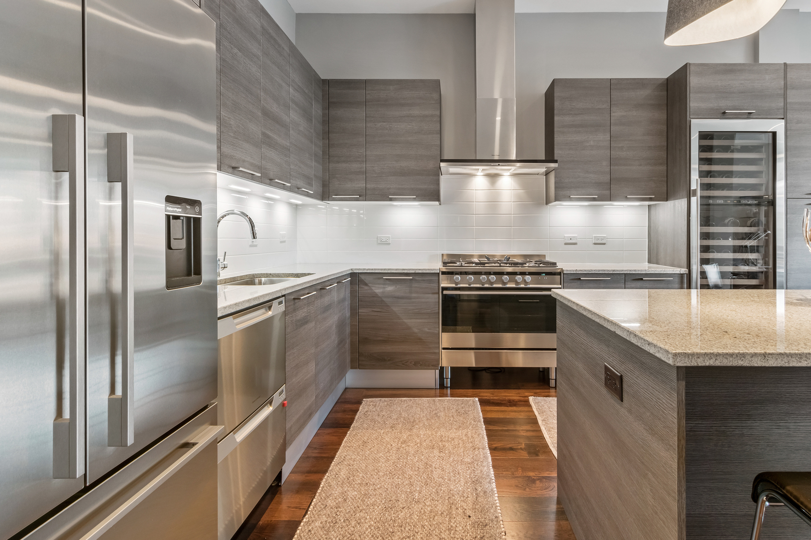 1128 West Adams Street, Unit 3E Chicago, IL 60607 - Photo 9 of 31
