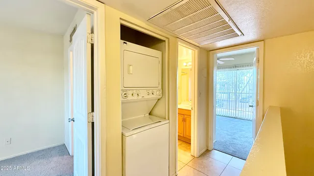 $999 | 2834 East Kathleen Road, Unit 103, Phoenix, AZ 85032