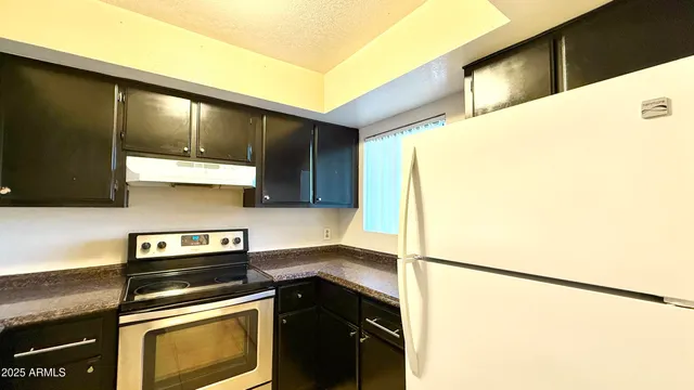 $999 | 2834 East Kathleen Road, Unit 103, Phoenix, AZ 85032