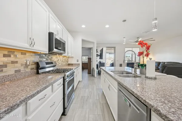 $450,000 | 17452 West Spring Drive, Goodyear, AZ 85338