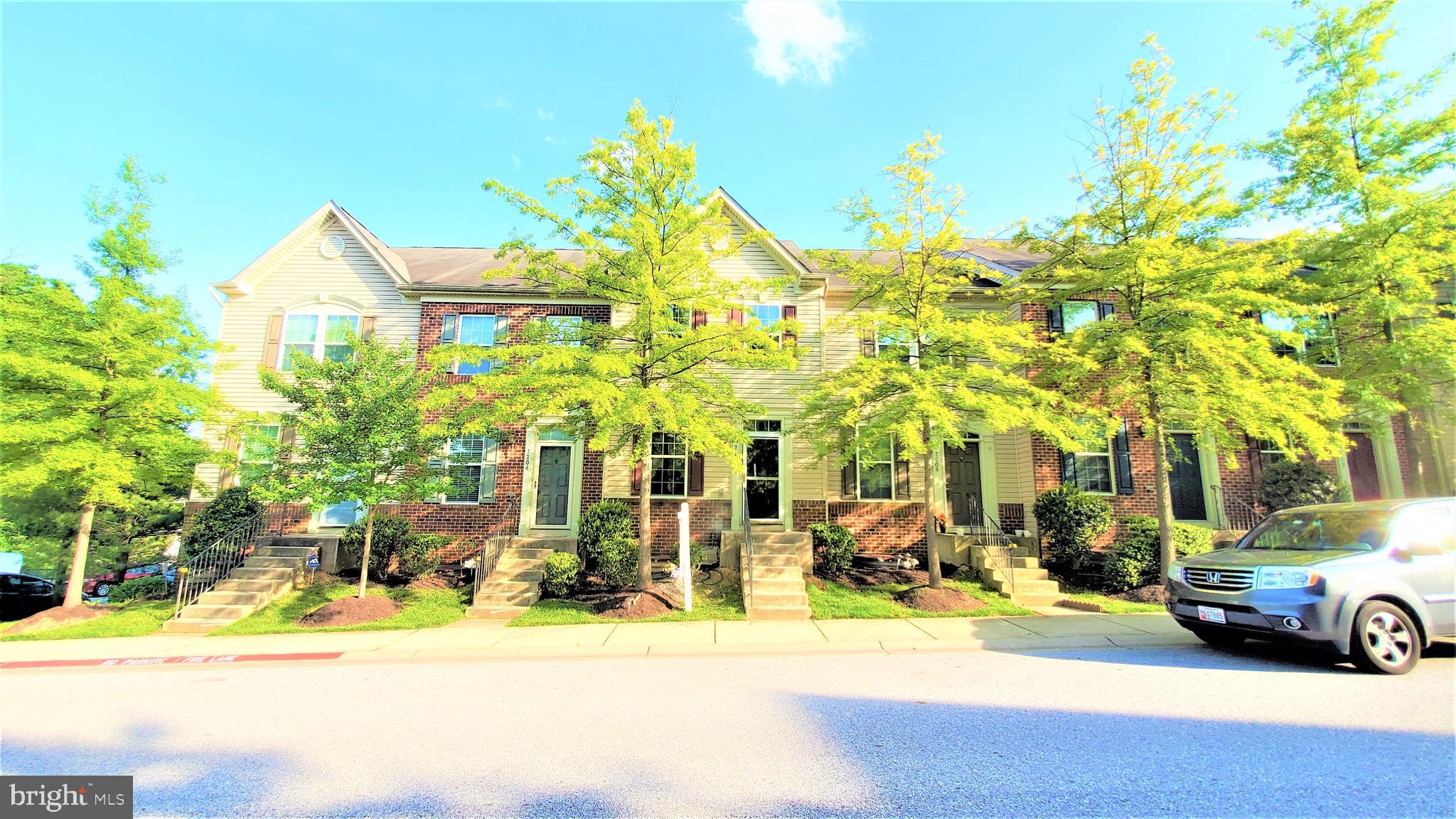 7206 Abbey Road Elkridge, MD 21075 - Photo 2 of 44 Front of the house with zoom out
