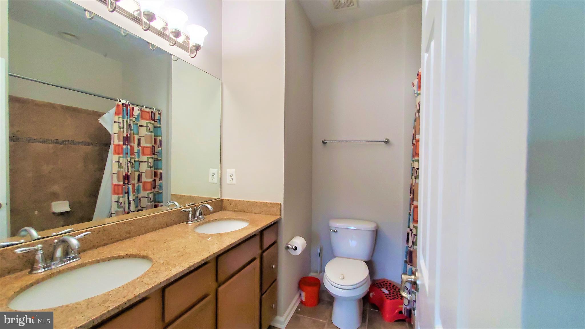 7206 Abbey Road Elkridge, MD 21075 - Photo 27 of 44 Master bath view1