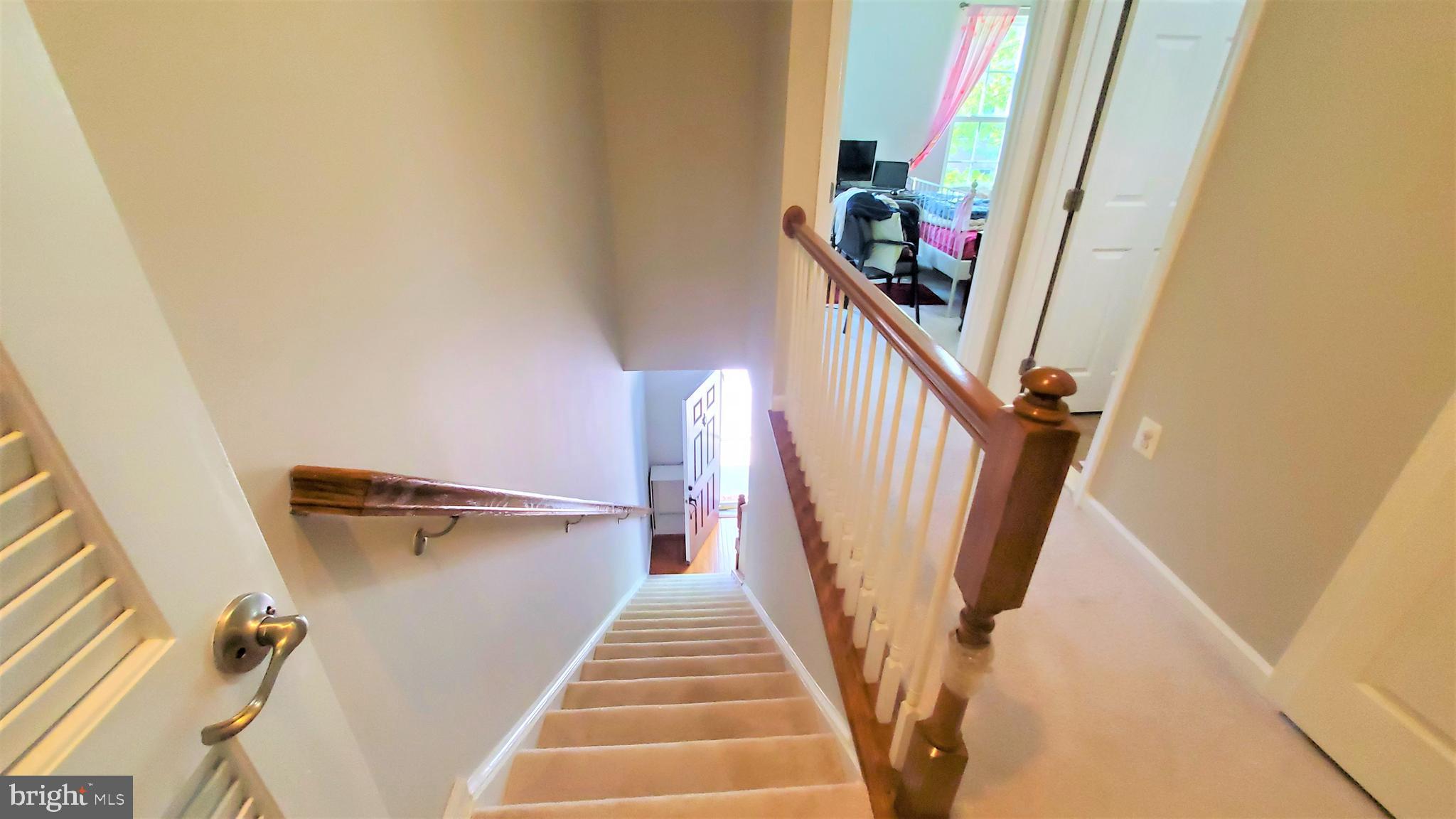 7206 Abbey Road Elkridge, MD 21075 - Photo 32 of 44 From upper level to midlevel view