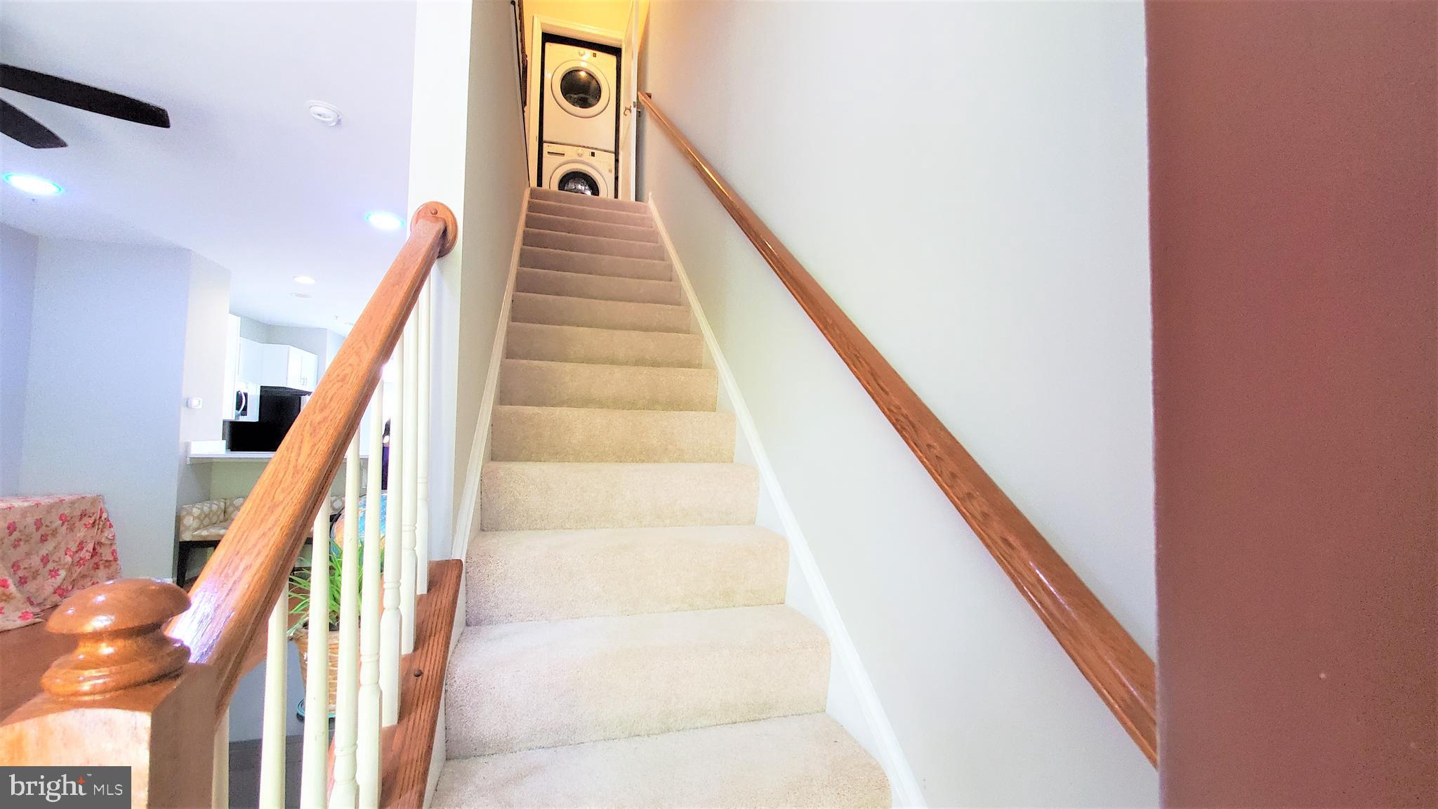 7206 Abbey Road Elkridge, MD 21075 - Photo 33 of 44 From foyer to upper level view