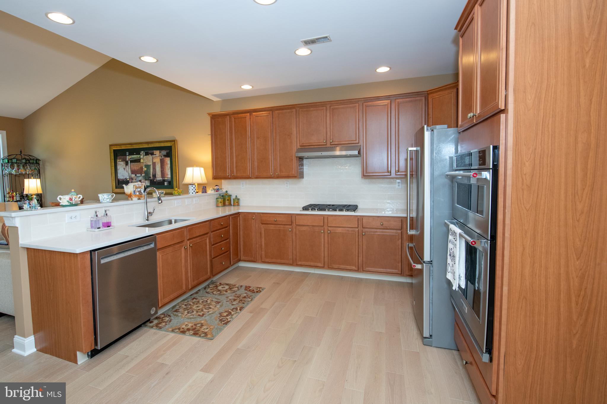 261 Sydney Road Southampton, PA 18966 - Photo 10 of 36 Kitchen