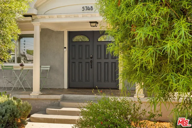 $899,000 | 5748 7th Avenue, Los Angeles, CA 90043