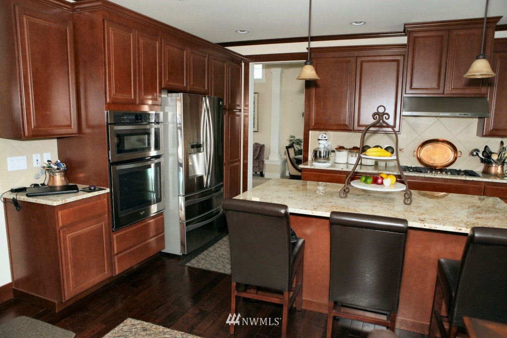 3824 209th Street Southeast Bothell, WA 98021 - Photo 7 of 21
