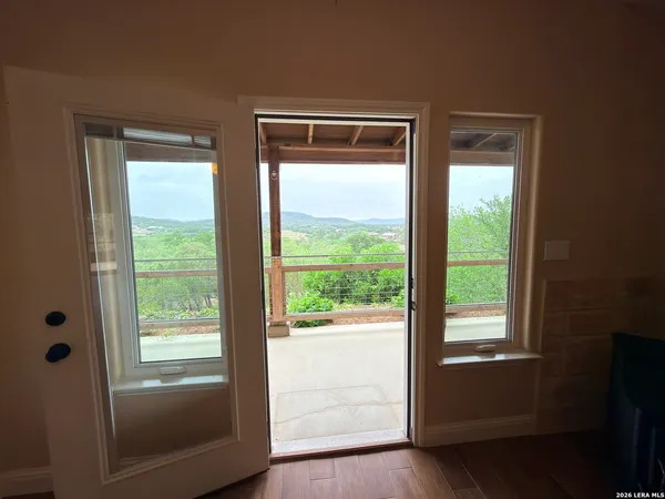 $2,500 | 499 Saddleback Ridge, Bandera, TX 78003