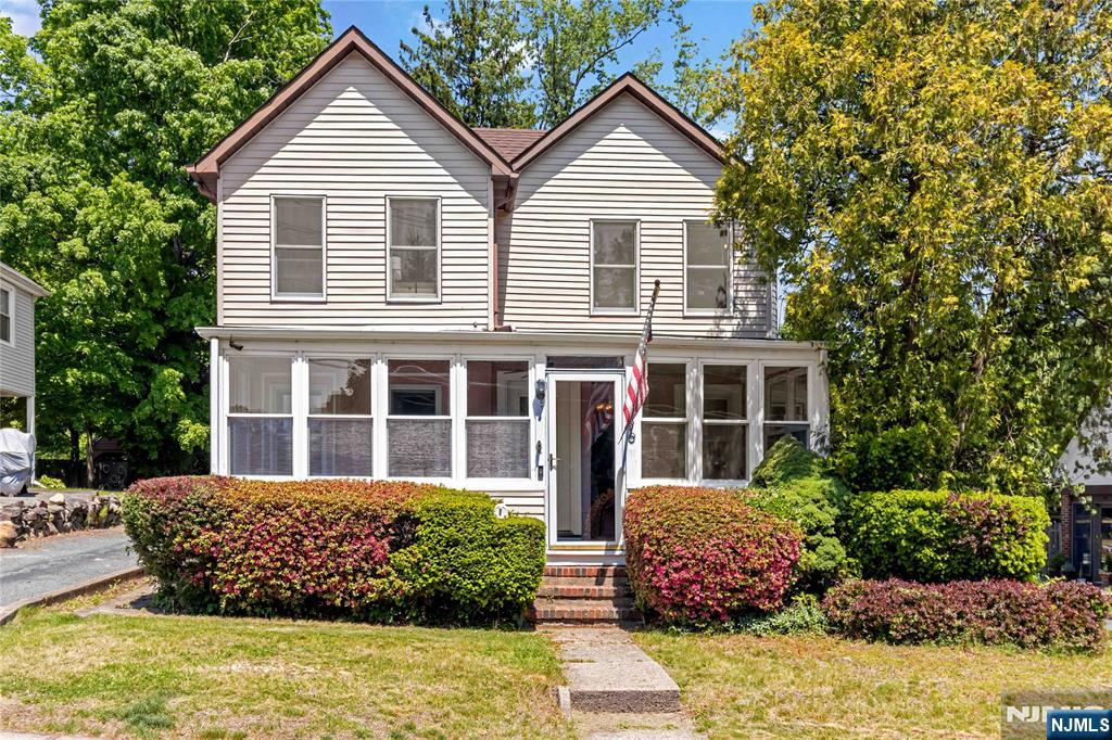 96 Kiel Avenue Butler, NJ 07405 - Photo 2 of 37