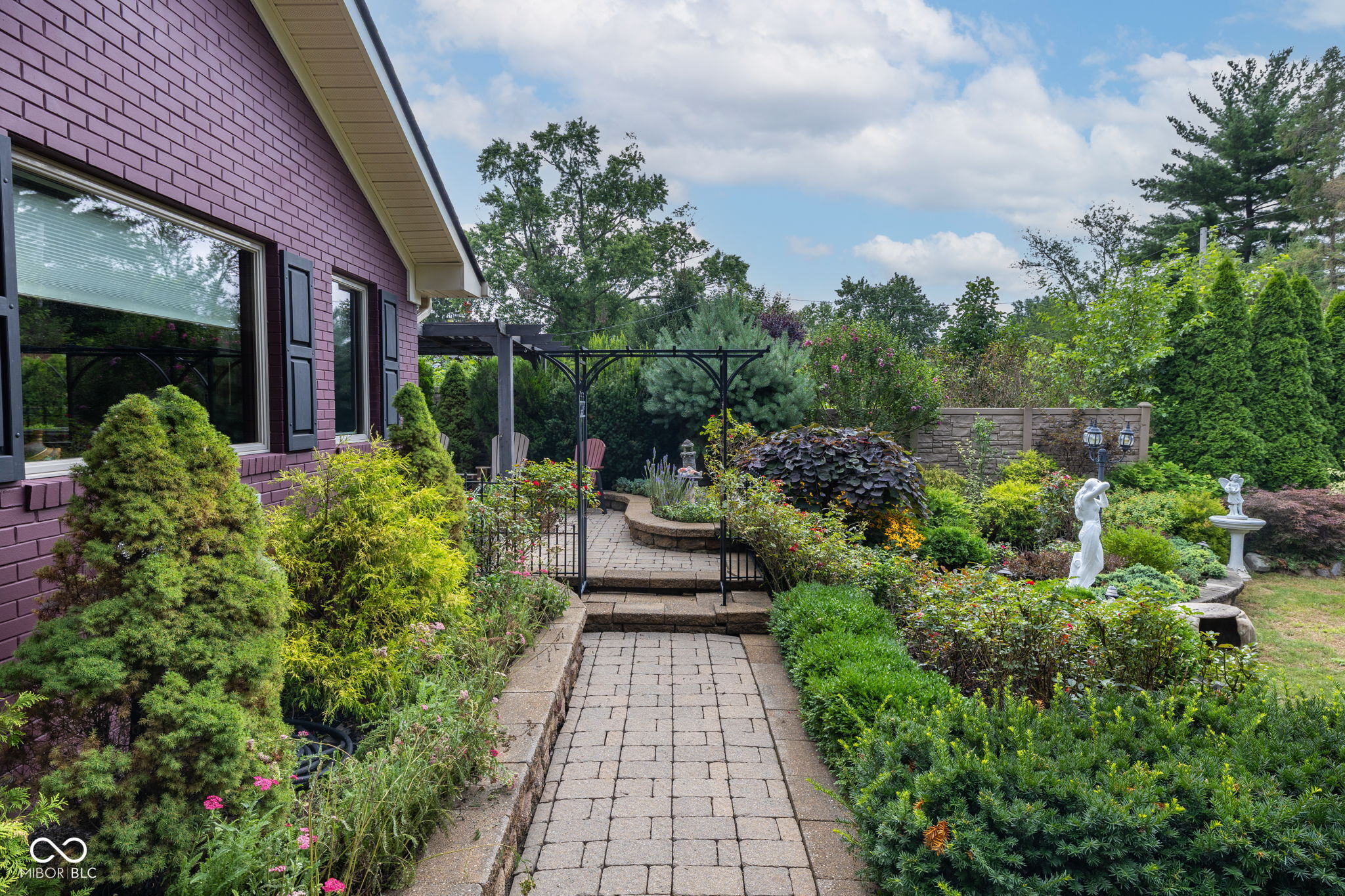 1429 East Banta Road Indianapolis, IN 46227 - Photo 49 of 71 Gallery Image 49