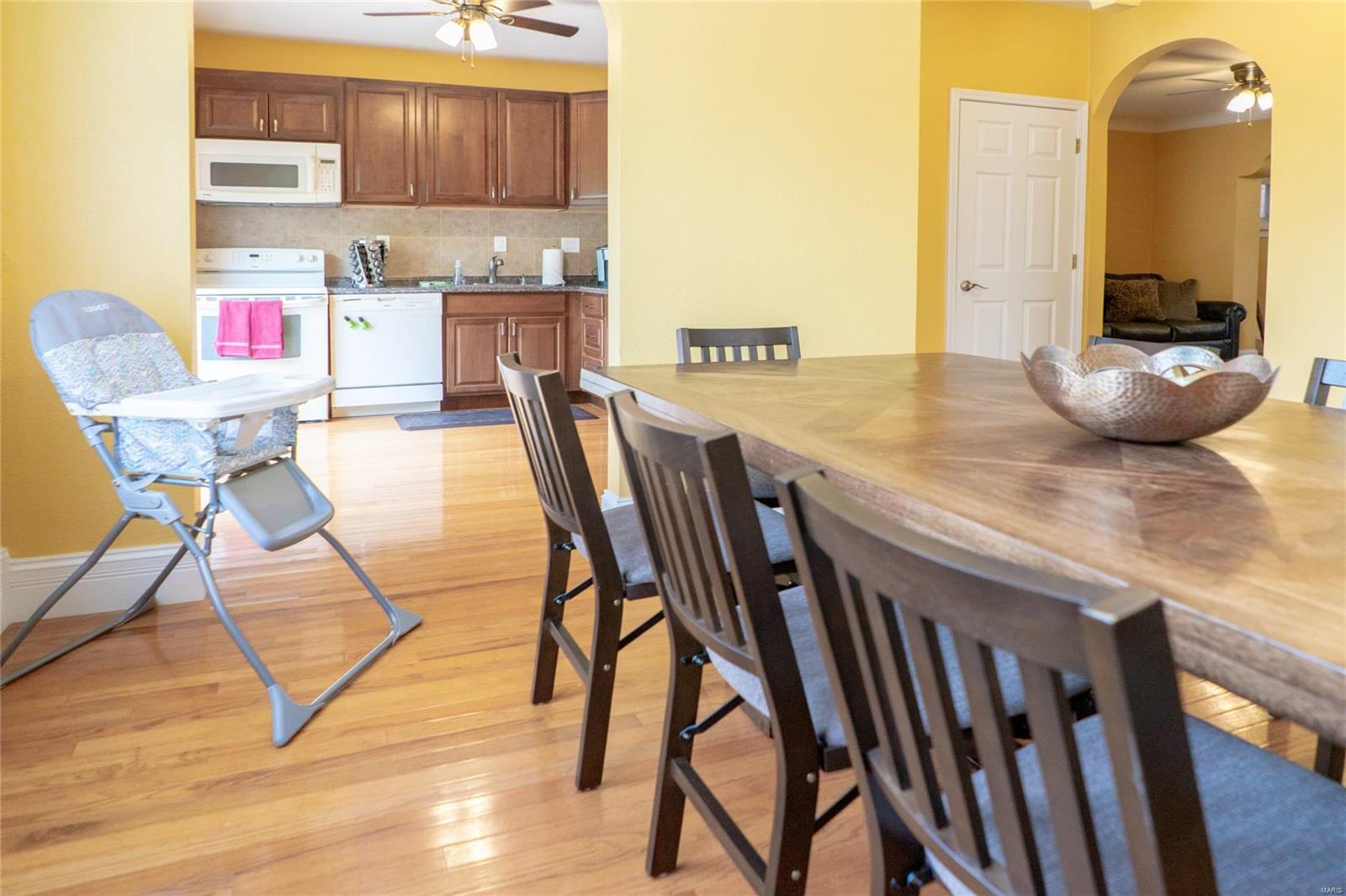 4522 Morgan Ford Road St. Louis, MO 63116 - Photo 12 of 50 Gallery Image 12