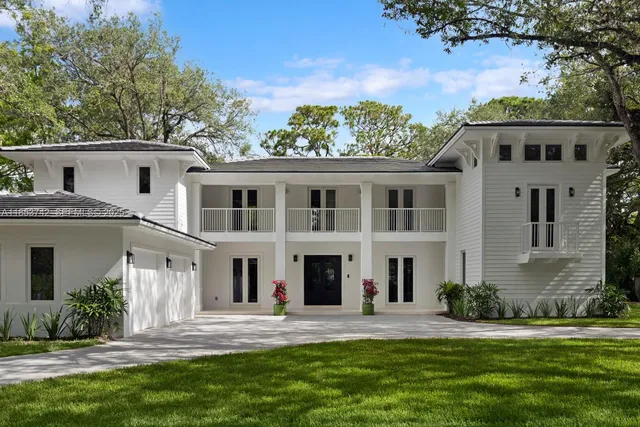 $5,698,000 | 5835 Southwest 81st Street, South Miami, FL 33143