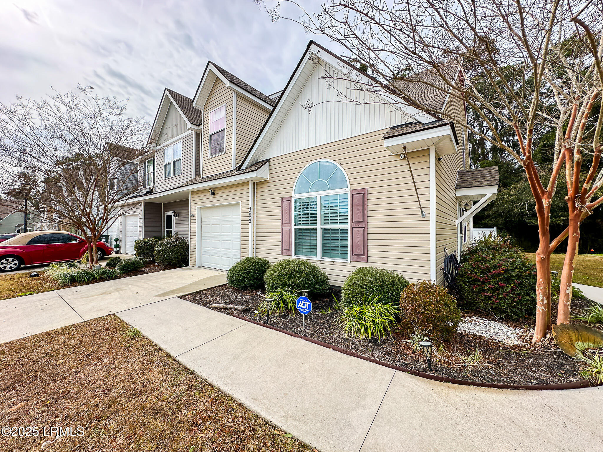 359 Dante Circle Beaufort, SC 29906 - Photo 2 of 43 36812889_IMG_7570