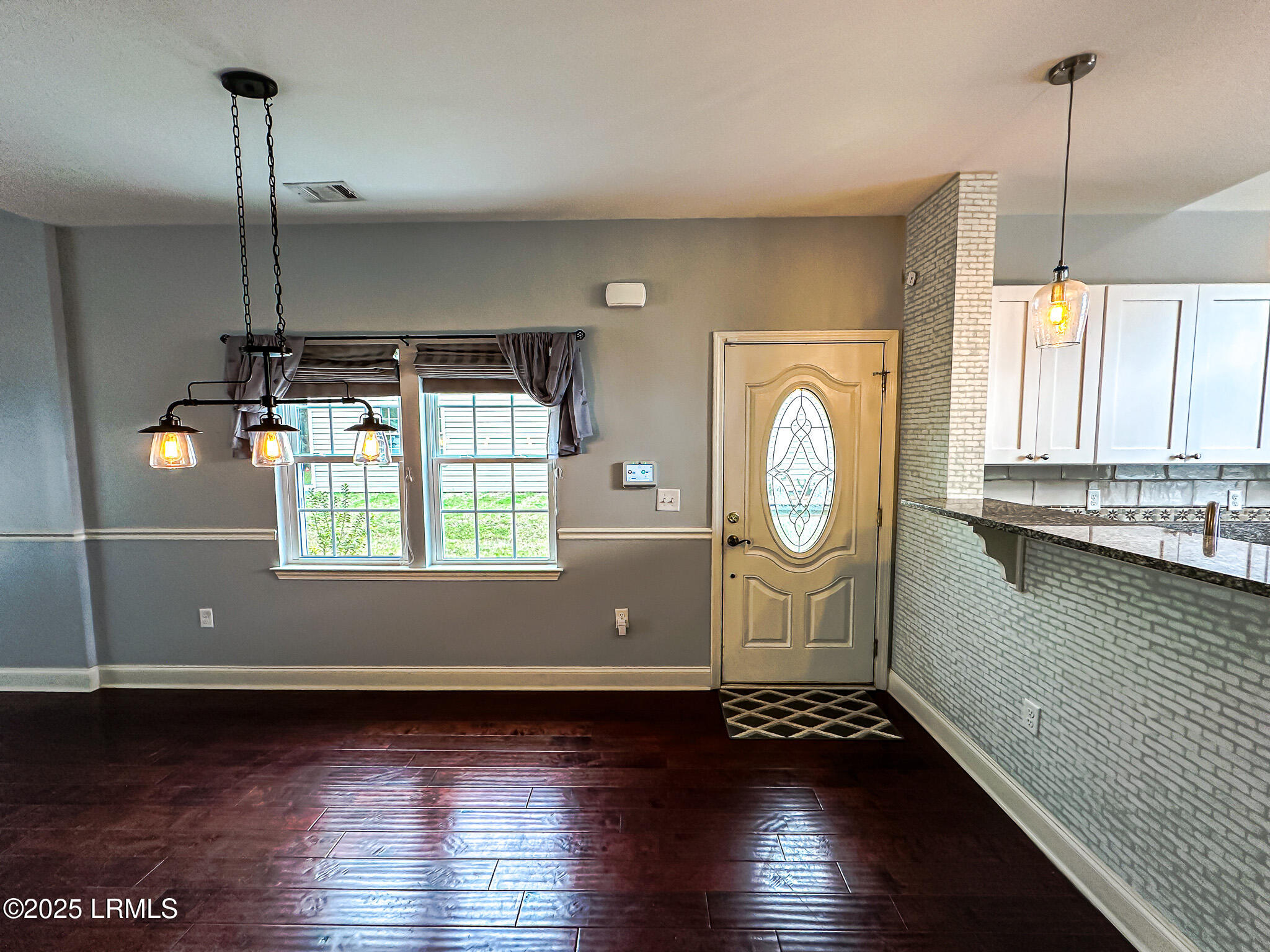 359 Dante Circle Beaufort, SC 29906 - Photo 8 of 43 36812897_IMG_7579