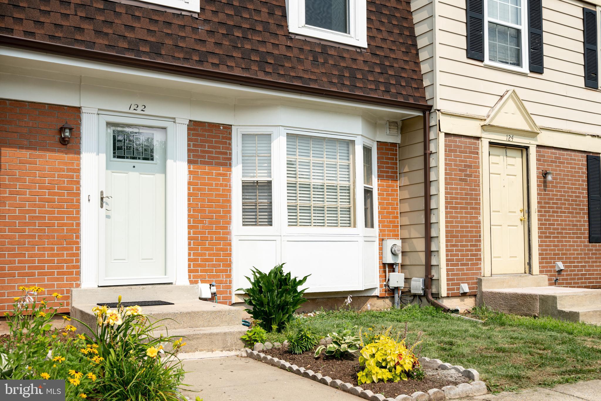 122 Lauren Court Frederick, MD 21703 - Photo 4 of 37