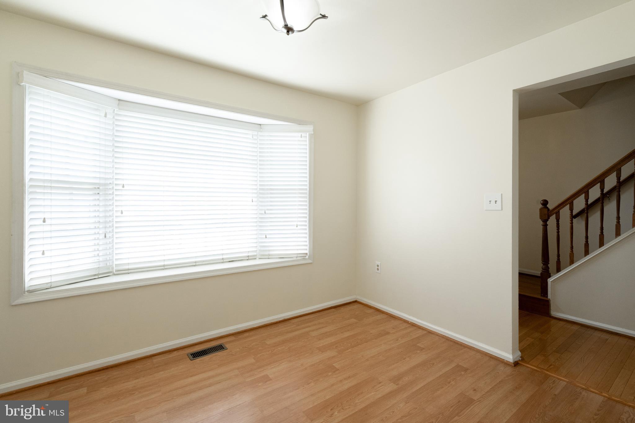 122 Lauren Court Frederick, MD 21703 - Photo 6 of 37