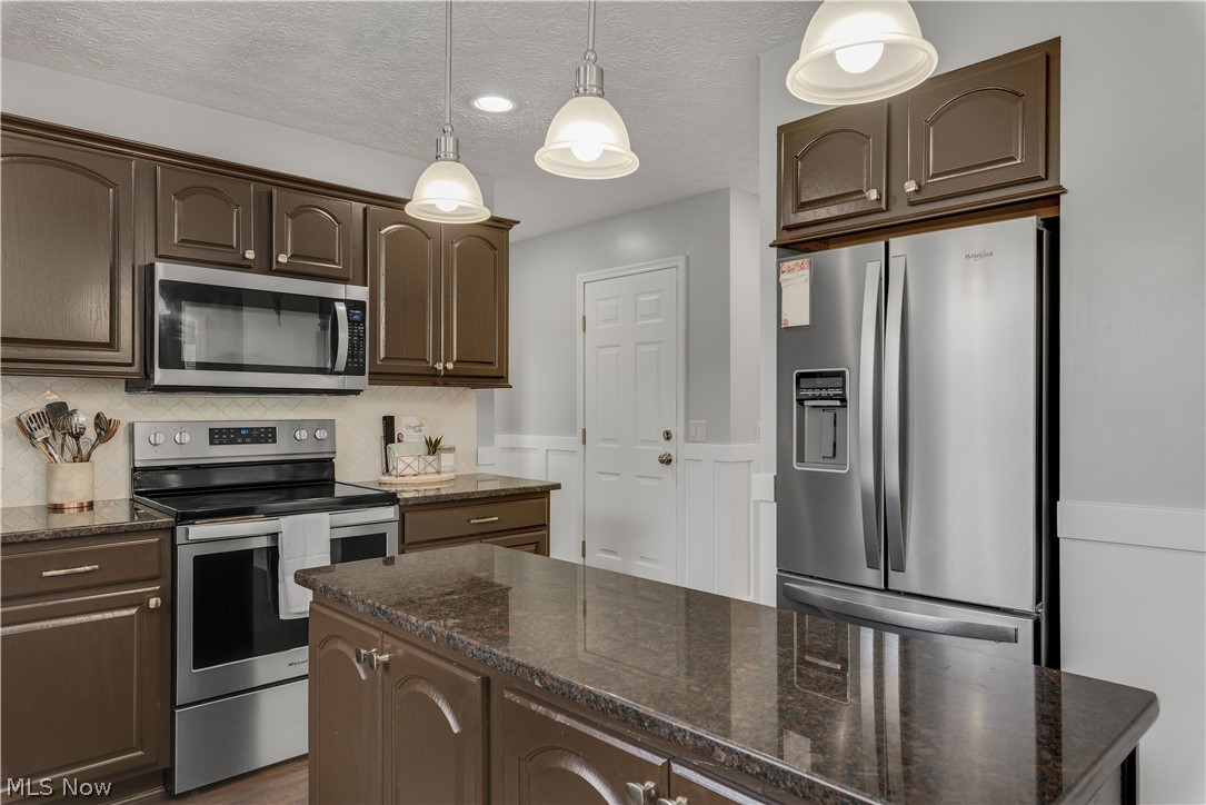 4347 Ridge View Drive Uniontown, OH 44685 - Photo 18 of 35 Gallery Image 18