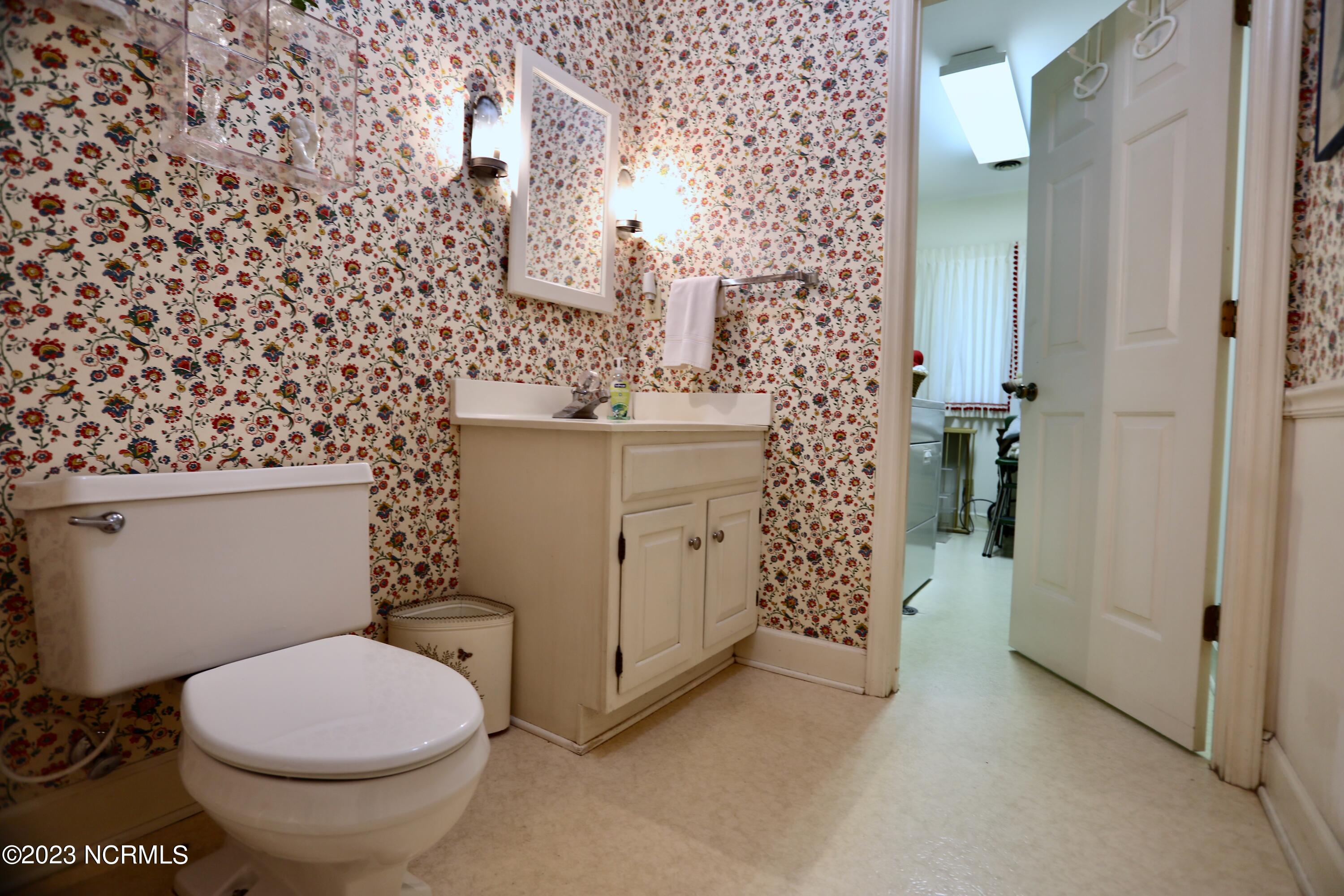 269 Warrior Woods Road Carthage, NC 28327 - Photo 27 of 38 Half Bath