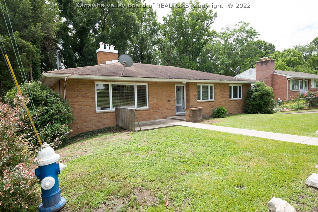 834 Carroll Road Charleston, WV 25314 - Photo 1 of 15 Gallery Image 1