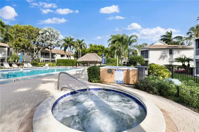 $499,000 | 3200 Binnacle Drive, Unit C3, Naples, FL 34103