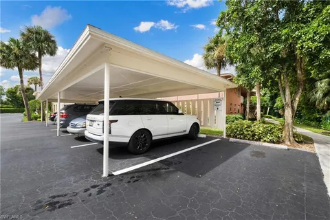 $499,000 | 3200 Binnacle Drive, Unit C3, Naples, FL 34103