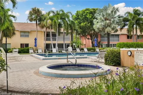 $499,000 | 3200 Binnacle Drive, Unit C3, Naples, FL 34103