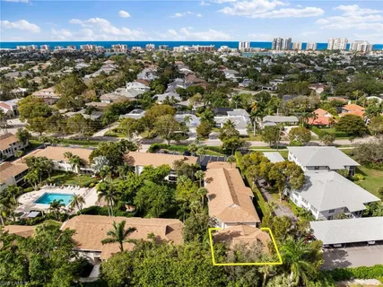 $499,000 | 3200 Binnacle Drive, Unit C3, Naples, FL 34103