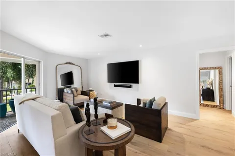 $499,000 | 3200 Binnacle Drive, Unit C3, Naples, FL 34103