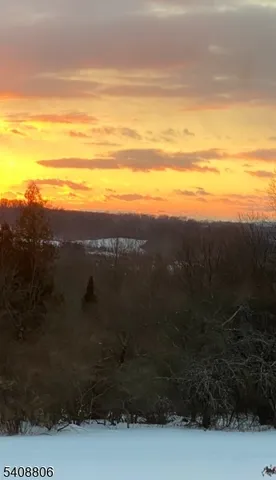 $605,000 | 39 Upper Kingtown Road, Pittstown, NJ 08867