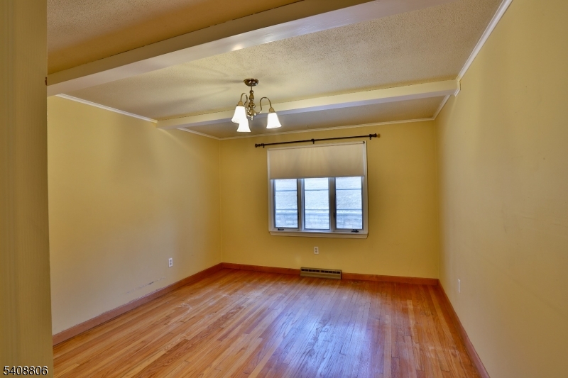 39 Upper Kingtown Road Pittstown, NJ 08867 - Photo 12 of 15