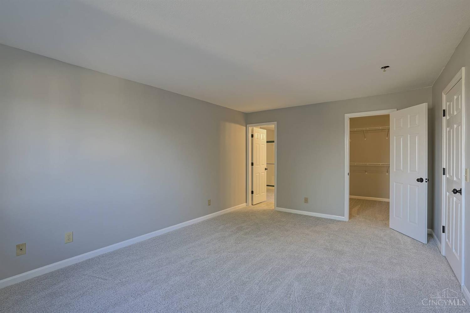 817 Neeb Road, Unit 5 Cincinnati, OH 45233 - Photo 12 of 24