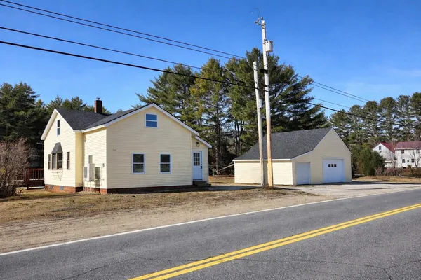 $418,500 | 131 Mechanic Falls Road, Oxford, ME 04270