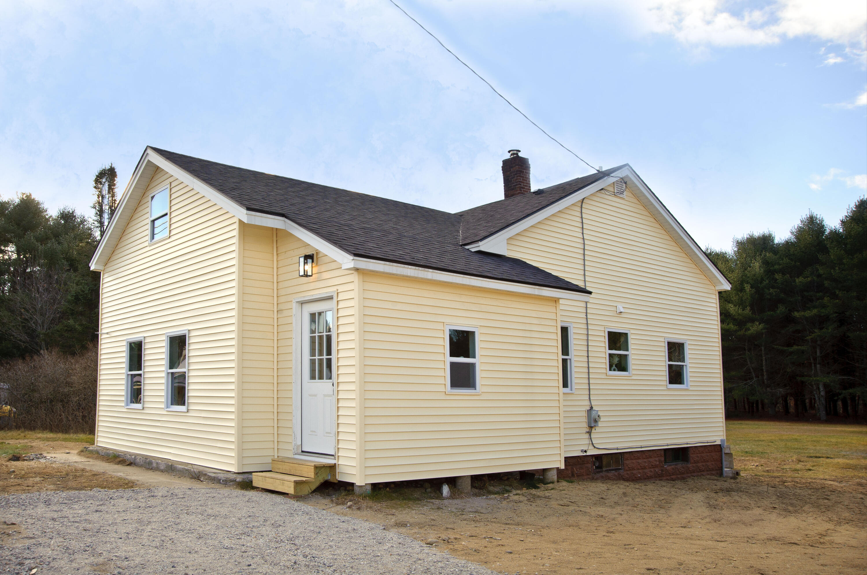 131 Mechanic Falls Road Oxford, ME 04270 - Photo 3 of 45 131McF Oxford 25_0114