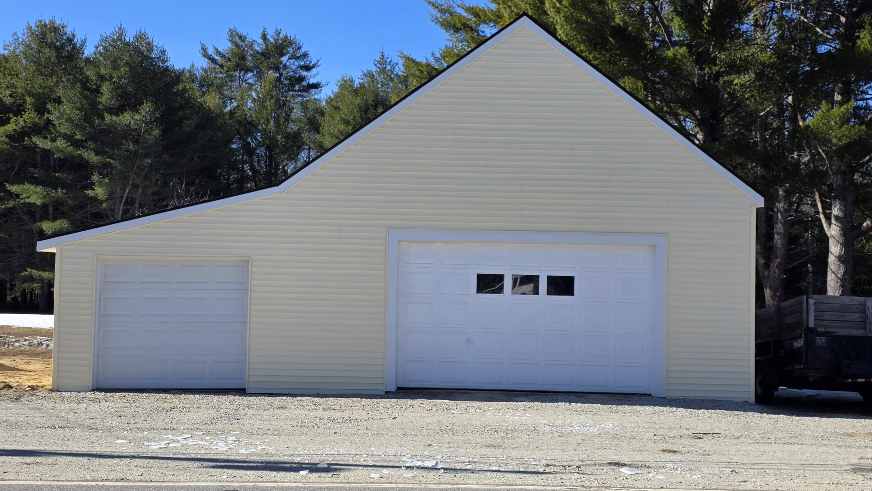 131 Mechanic Falls Road Oxford, ME 04270 - Photo 4 of 45 20260318_101204