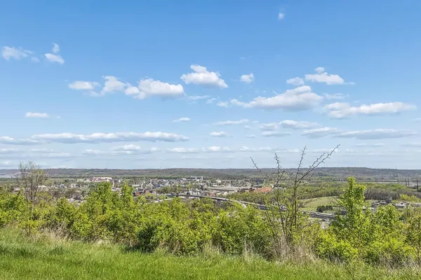 $224,900 | 209 East Wind Lane, Lawrenceburg, IN 47025