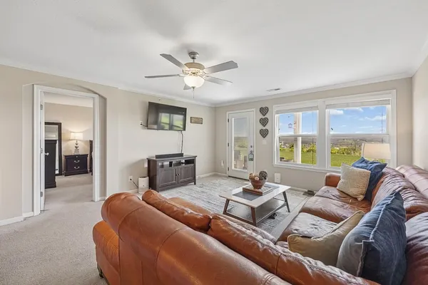 $224,900 | 209 East Wind Lane, Lawrenceburg, IN 47025